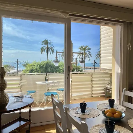 Casa Del Mar * シッチェス